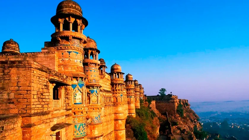 Travelling To Madhya Pradesh? Explore The Famous Tourist Attraction With Us
